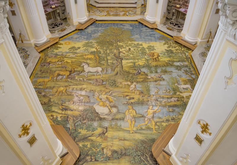 ANACAPRI;CHURCH OF ST MICHAEL THE ARCHANGEL; MOSAIC;MAJOLICA