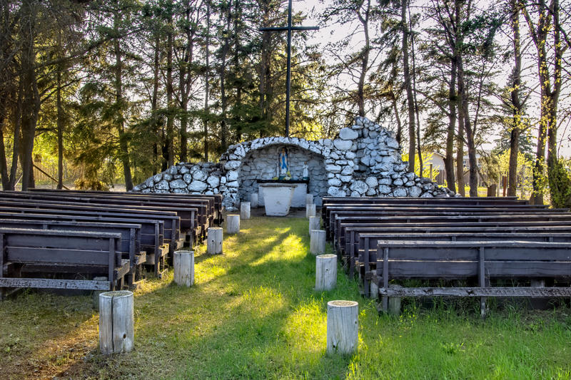 Grotte de Lourdes au Canada